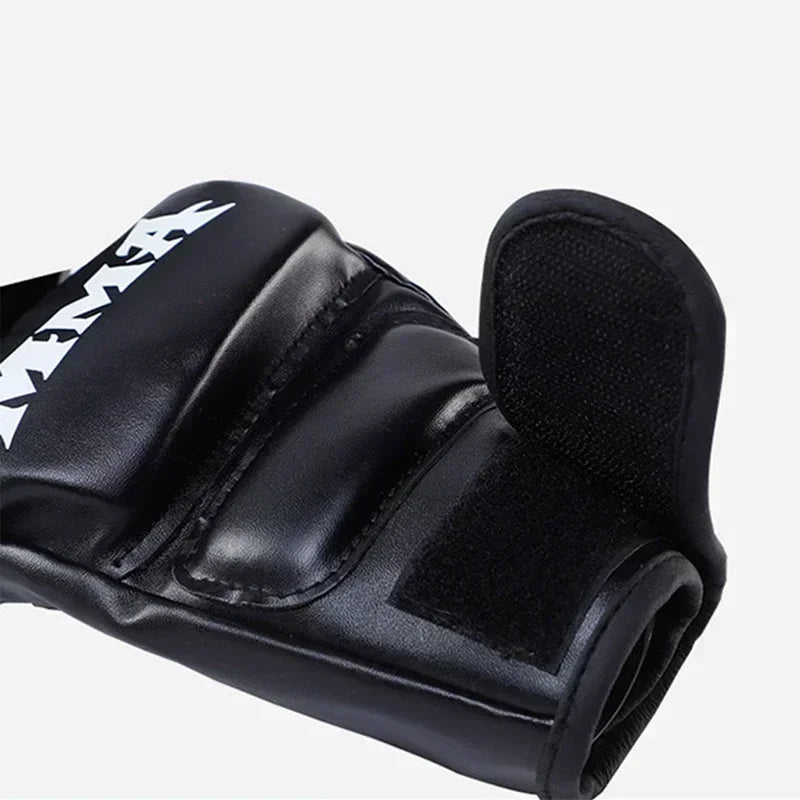 Luva de Treino Profissional MMA Half Finger em Couro com Amortecimento para Boxe, Sanda e UFC